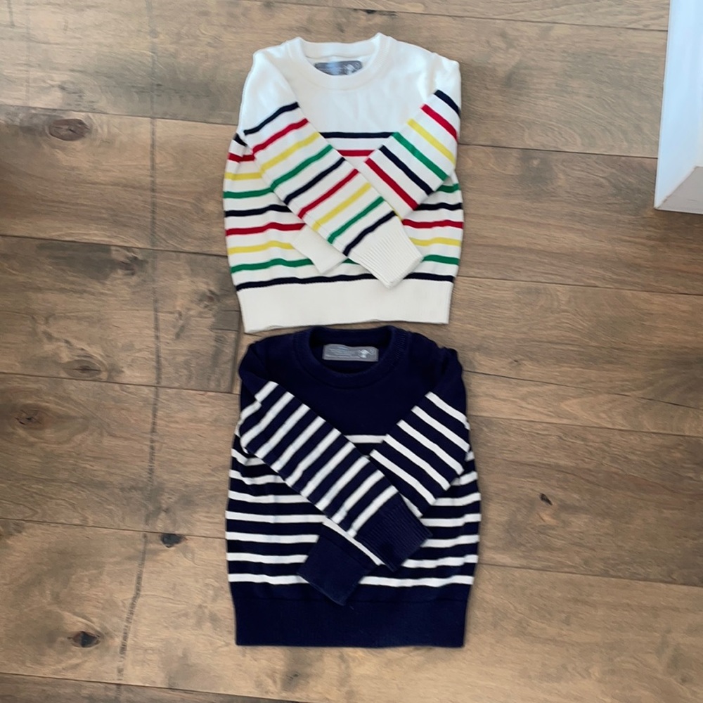 2 Primary Sweaters SZ 3